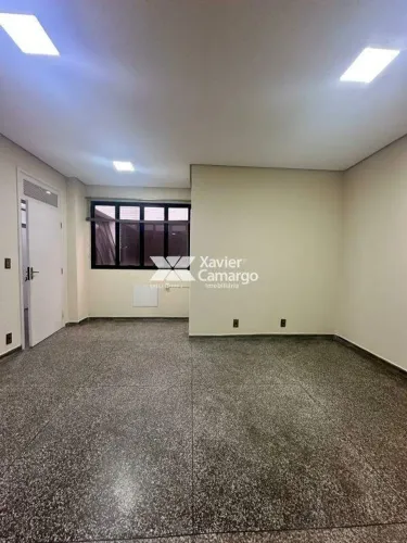 Sala comercial com 34m² para locação no Centro - Rio Claro/SP