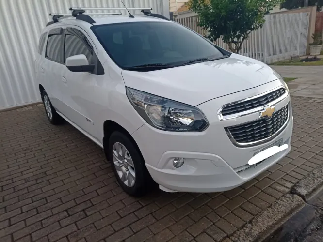 Chevrolet Spin LTZ 1.8 8V Econo.flex 5P Mec. 2015