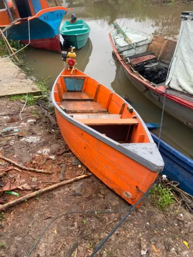 Caicó 4.5m com motor búfalo 7hp tudo novo