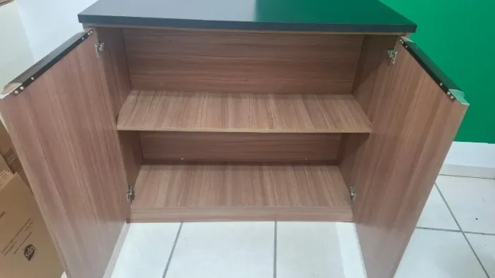 Armário baixo em MDF semi novo - ótimo estado