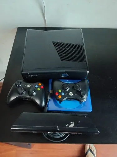 XBOX 360 SLIM