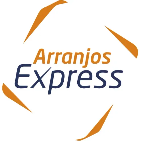 Costureira(o)com Experiência - Ajustes e Consertos de Roupas