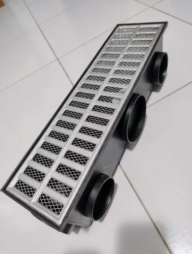 Ralo Linear Alumínio 15x50 Com Tela Saídas De 75mm 100mm