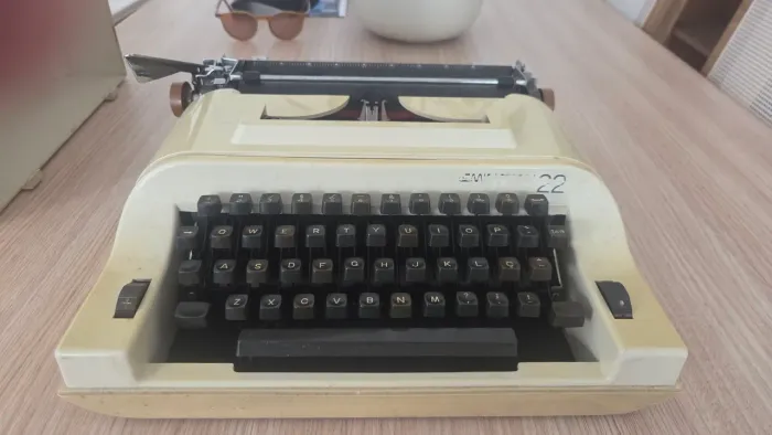 Máquina de escrever Remington 22