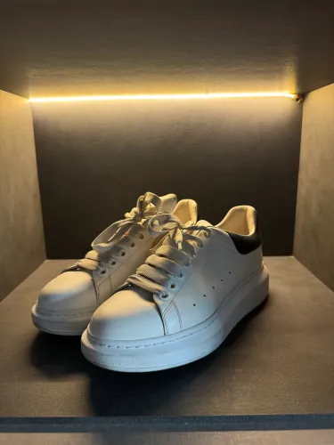 Tênis Alexander McQueen Original Branco