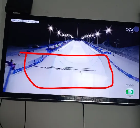 Televisão 40 polegadas Sony ( não é smart)