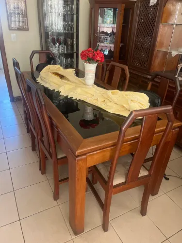 Mesa de jantar 8 lugares 