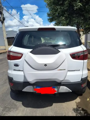 Ford Ecosport Freestyle 1.6 16V Flex 5P 2014