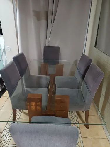 Mesa 6 cadeiras
