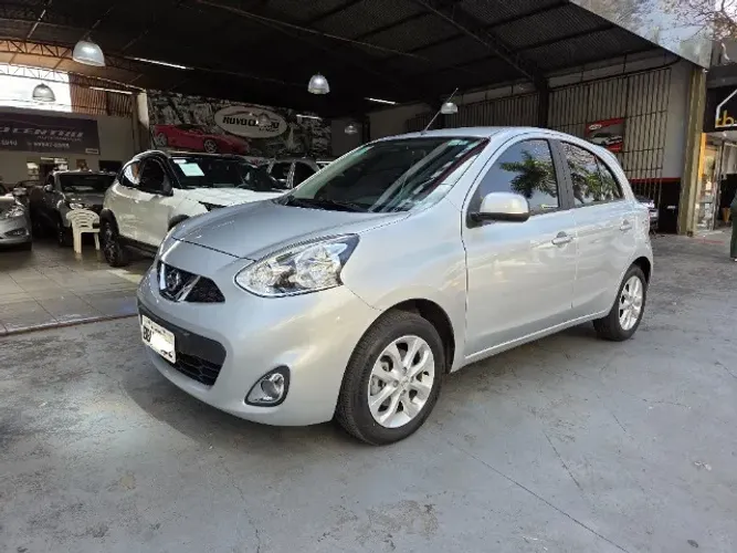 Nissan March SV 1.6 16V Flexstart 5P Mec. 2018