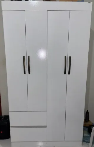 Guarda-roupa de solteiro à venda!