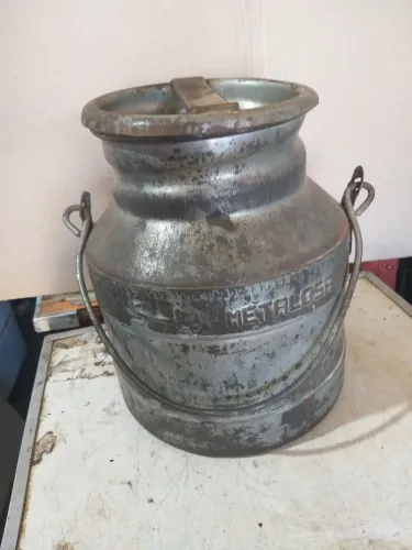 Latão de ferro antigo 5 litros 
