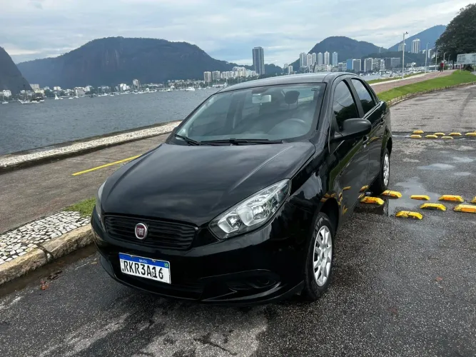 Fiat Grand Siena 1.4 EVO Flex 8V 4P 2021