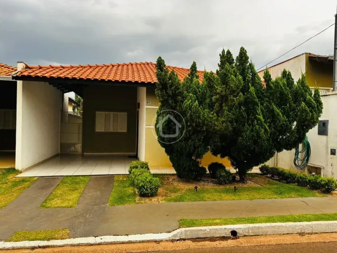 CASA CONDOMINIO - VILA PLANALTO