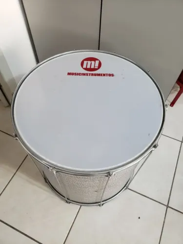 Instrumentos Musicais - 3 Surdos e 1 Bumbo