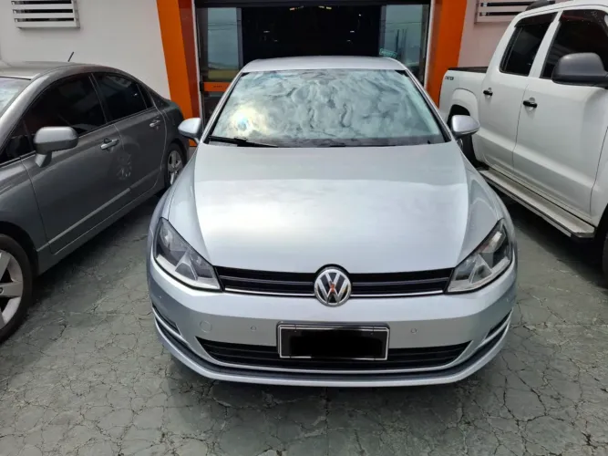Volkswagen Golf Comfortline 1.4 TSI 140cv Aut. 2014