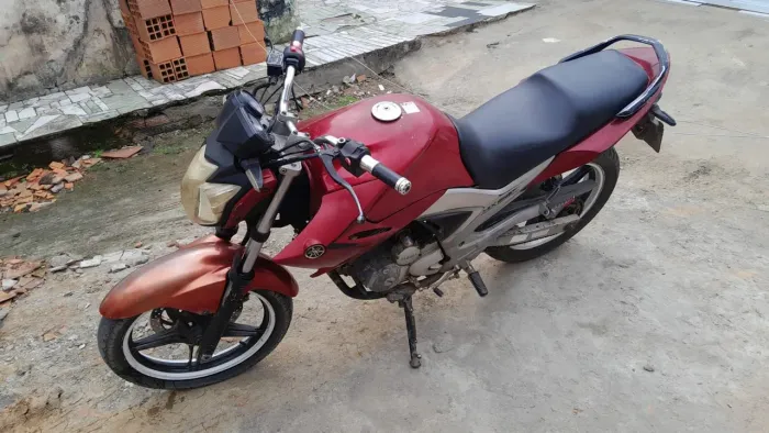 Troca em som bom de verdade, moto de menor cilindrada ou vender