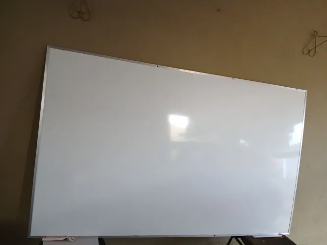 Quadro  branco(lousa) ou projetor