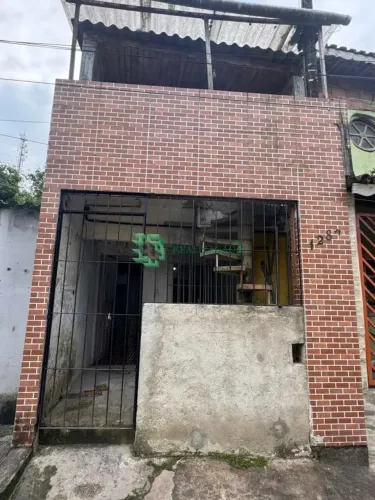 Sobrado no centro de Mongaguá