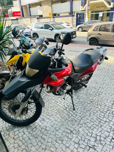 Honda XRE 2013 Revisada | 110.558 km | R$ 14.000 FIXO