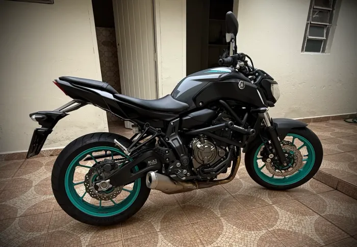 Yamaha MT07 