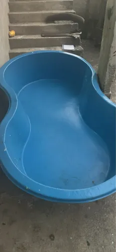 Piscina 1000 l R$400 faço troca