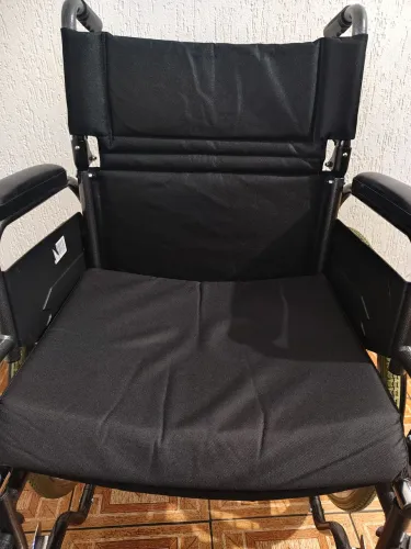 Cadeira de Rodas Ortobras T48 Dobrável em Excelente Estado
