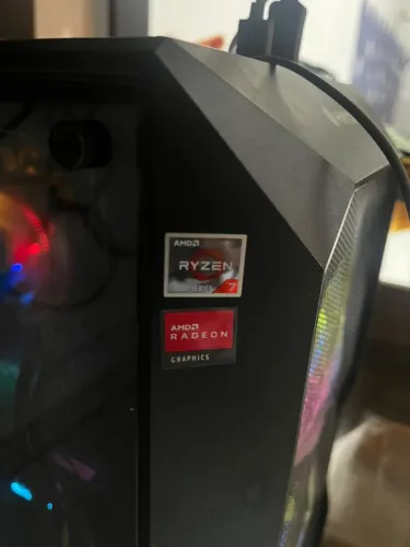 PC GAMER RYZEN 7 5700G | RX 7600 8GB | 16GB RAM | 670GB