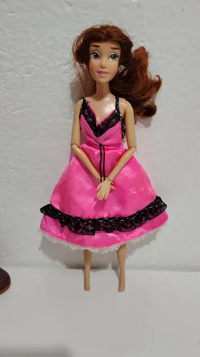Boneca Bela da Disney 