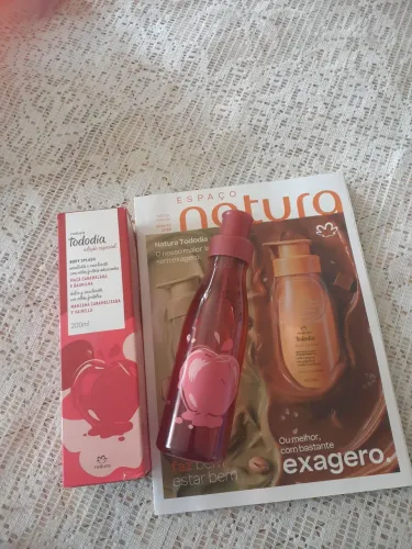 BODY SPLASH Natura Tododia maçã caramelada é baunilha por 65,00 