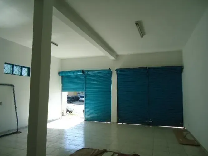 Salão à venda em Hortolândia, Vila Real, com 180 m²