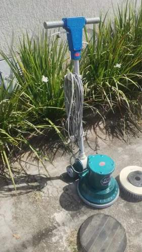 Enceradeira industrial cleaner