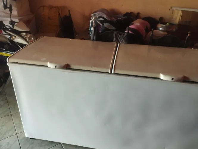 Vende se um frise