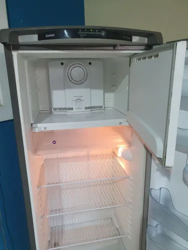 Geladeira frost free 365 litros