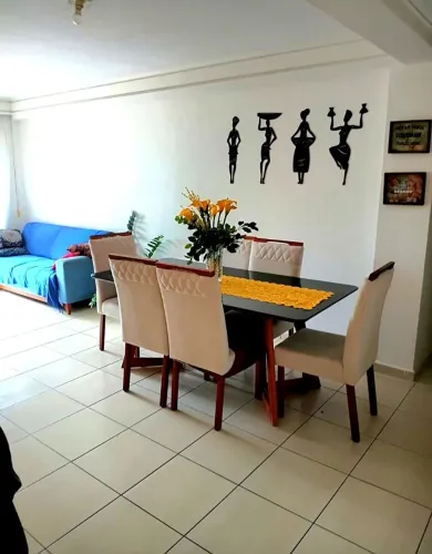 Excelente apartamento em Manaira 
