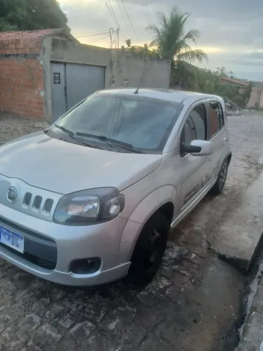 Fiat Uno Sporting 1.4 EVO Fire Flex 8V 4P 2011