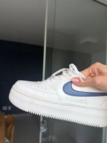 Tênis Nike 38
