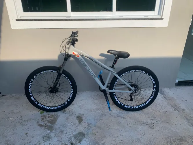 Bicicleta Absolute Brutus 3 aro 26