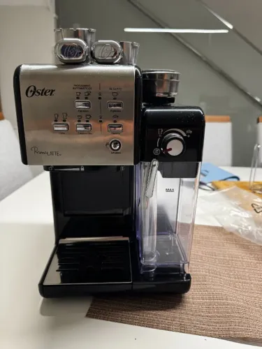 Cafeteira Espresso Oster Nova Primalatte Inox Cor Prateado 220v