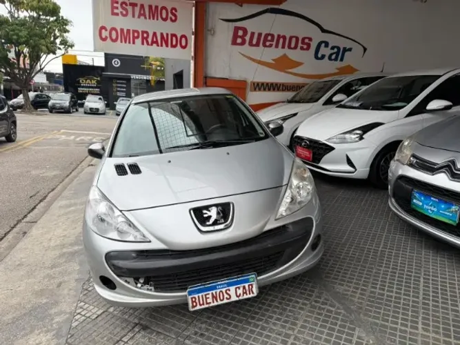 Peugeot 207 Sedan Passion XR 1.4 Flex 8V 4P 2011
