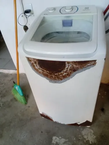 Maquina de lava só está descascando a tinta