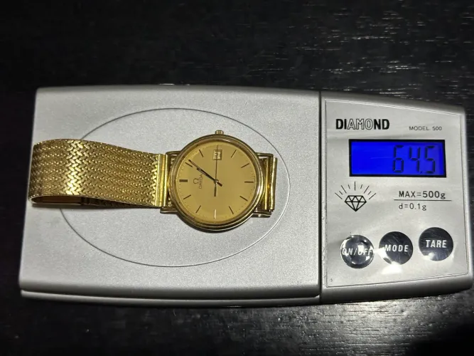 Lindo Relógio Omega completamente em Ouro 18k por 750 reais o grama
