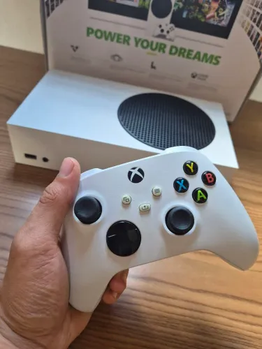 Xbox série s 512GB completo, com caixa e nota fiscal