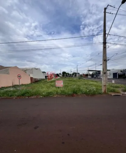 Terreno à venda em Paiçandu, Centro, com 903 m²