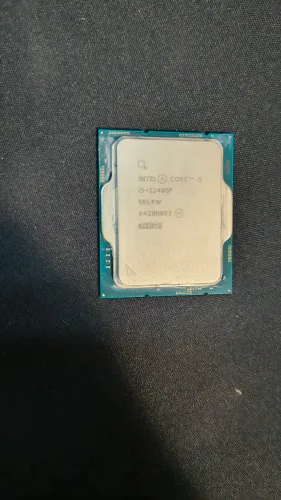Venda-se processador Intel i5 12400f