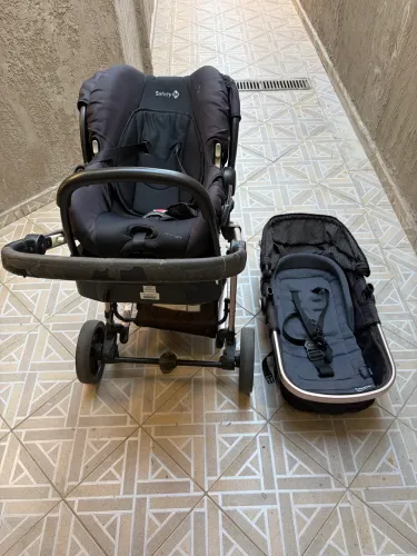 Carrinho Moisés 3 em 1 e bebê conforto safety