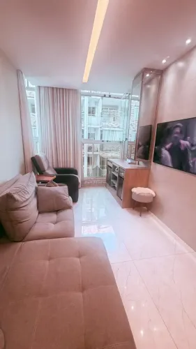 Apartamento em Itapuã, Vila Velha - 2 quartos, 1 suíte, 2 vagas e lazer completo