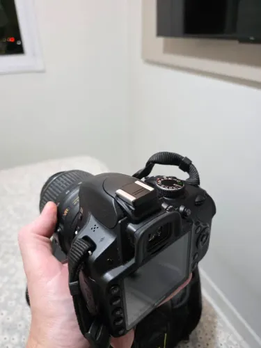 Nikon D3200 + Lente 18-55 VR + Bolsa + 3 Baterias | Menos de 3 Mil Cliques