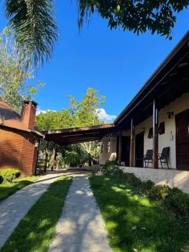 Casa com 3 dormitórios à venda, 220 m² por R$ 680.000 - São Romão - Araçariguama/SP