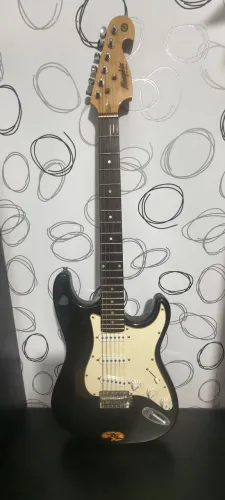 Guitarra Tagima Memphis MG32 Stratocaster - Preta